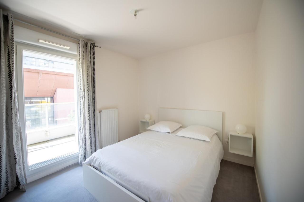 Appartements de 2 ou 3 chambres à 40 minutes de Paris Courcouronnes Exterior foto